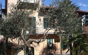 Casa Lawrence